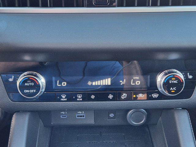 new 2025 Mitsubishi Outlander PHEV car, priced at $39,870