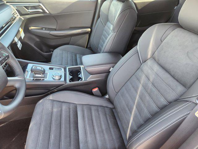 new 2025 Mitsubishi Outlander PHEV car, priced at $39,870