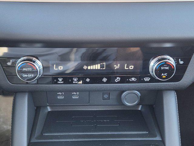 new 2025 Mitsubishi Outlander car, priced at $36,840