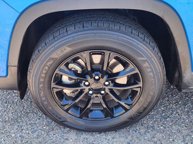 used 2023 Jeep Cherokee car, priced at $24,406