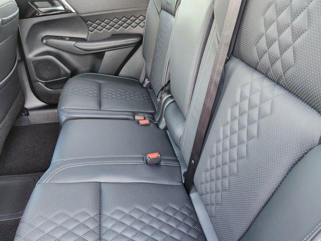 new 2025 Mitsubishi Outlander PHEV car, priced at $44,785