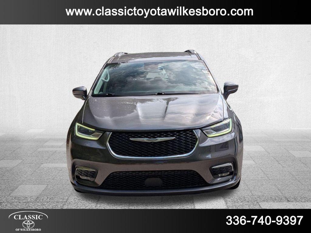 used 2021 Chrysler Pacifica car, priced at $18,798