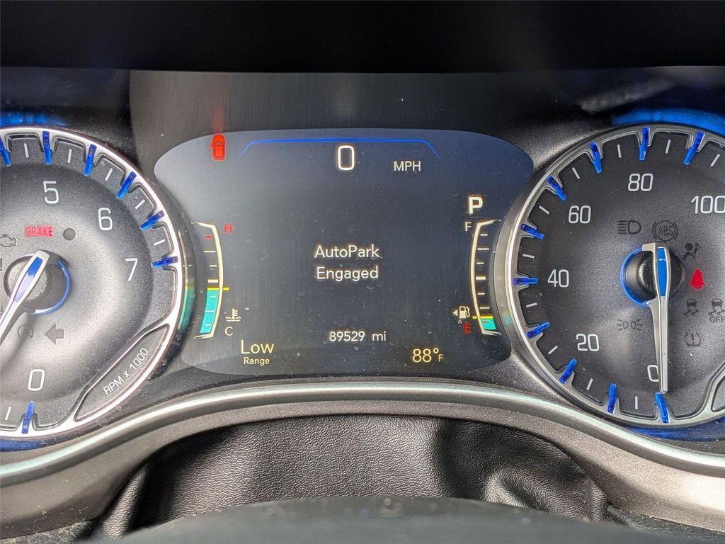 used 2021 Chrysler Pacifica car, priced at $18,798