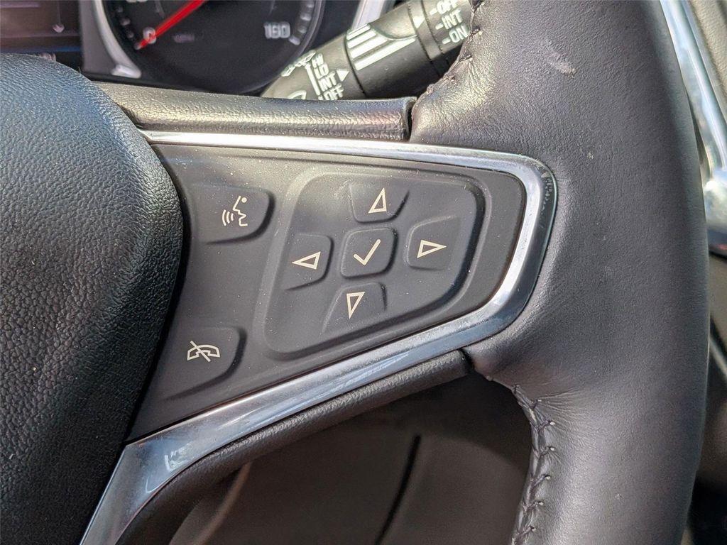 used 2021 Chevrolet Equinox car, priced at $19,998