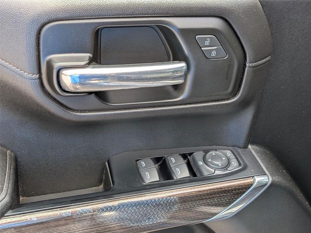 used 2020 Chevrolet Silverado 1500 car, priced at $30,998