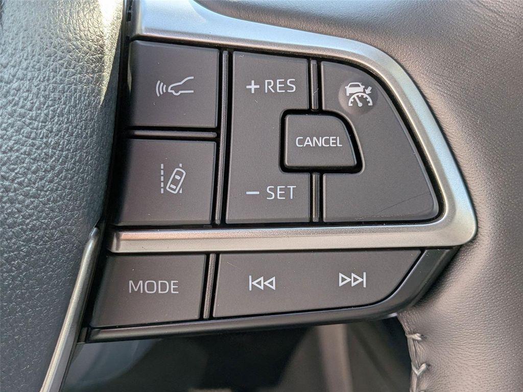 new 2026 Toyota Highlander car, priced at $55,122