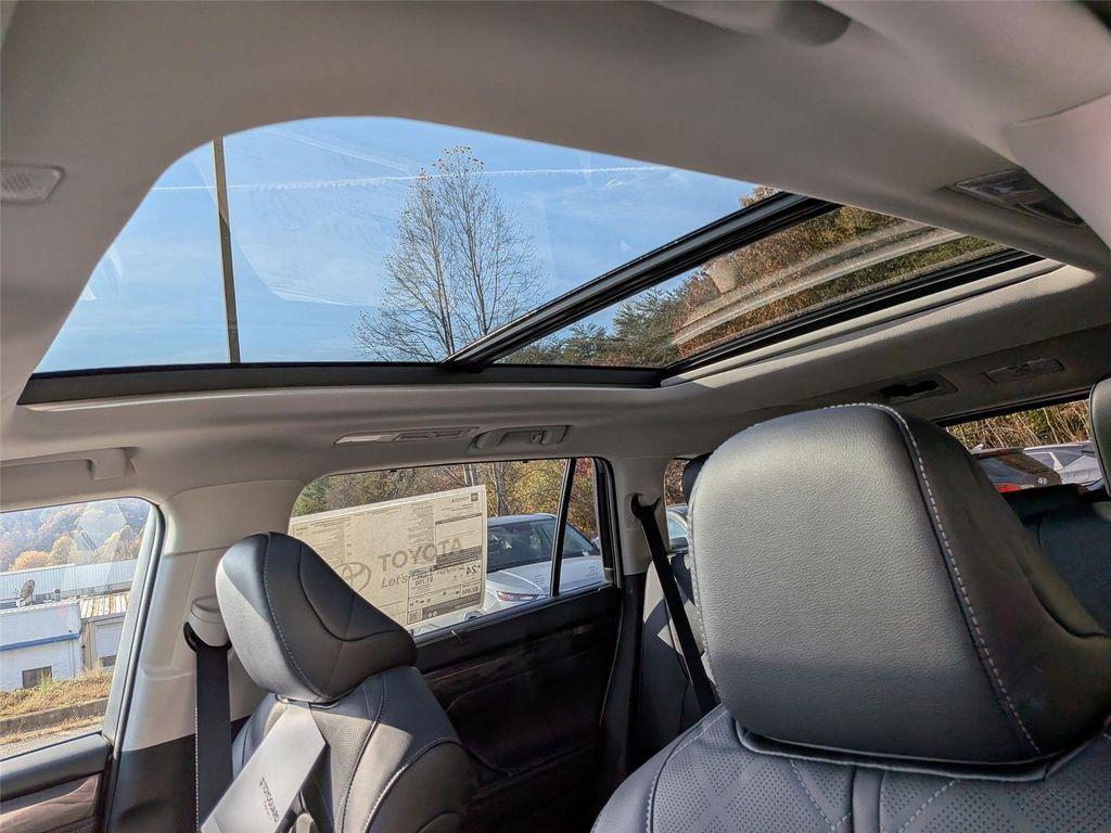 new 2026 Toyota Highlander car, priced at $55,122