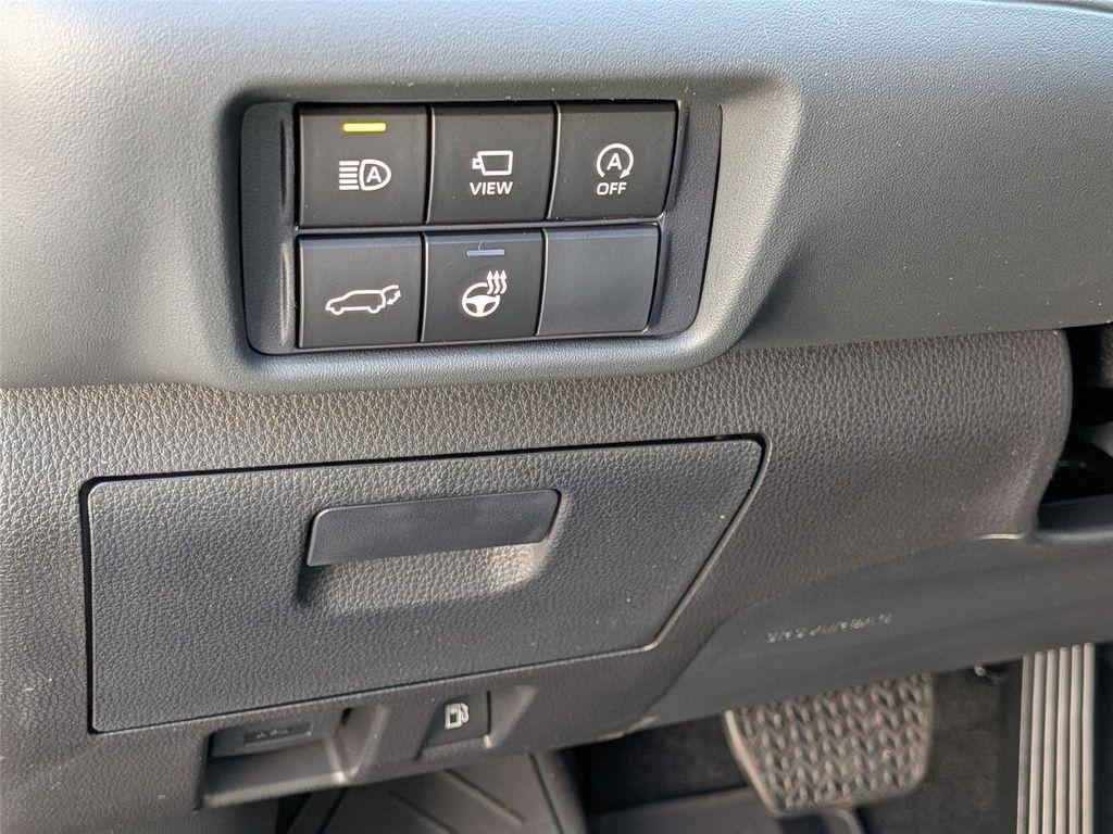 new 2026 Toyota Highlander car, priced at $55,122