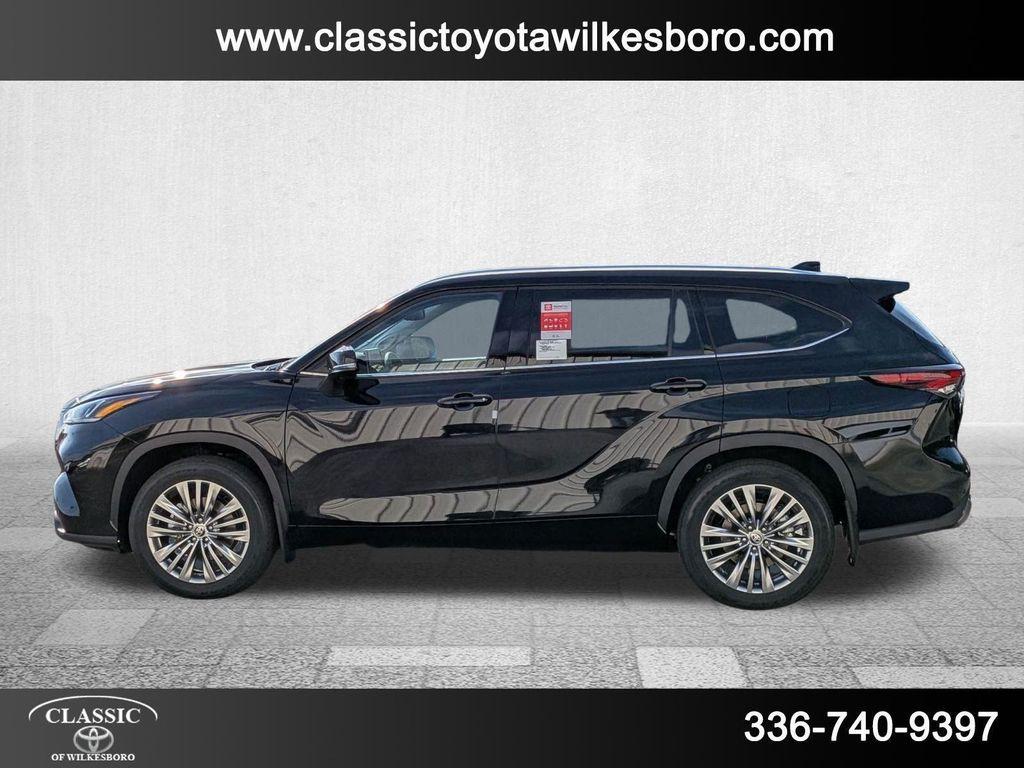 new 2026 Toyota Highlander car, priced at $55,122