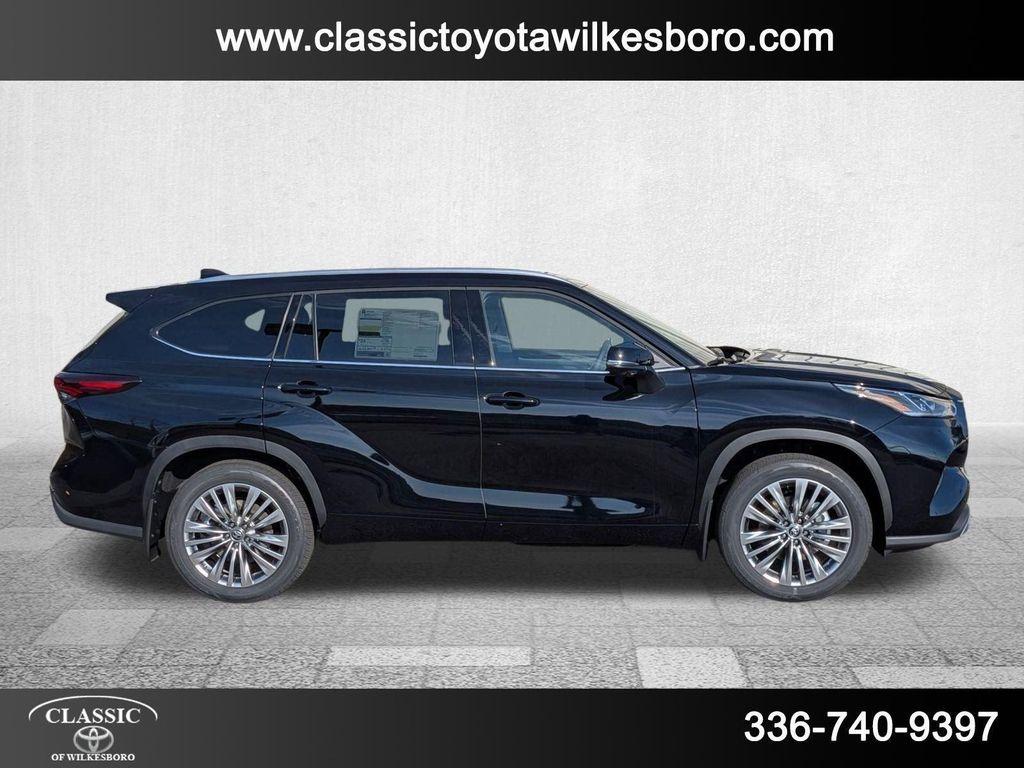 new 2026 Toyota Highlander car, priced at $55,122