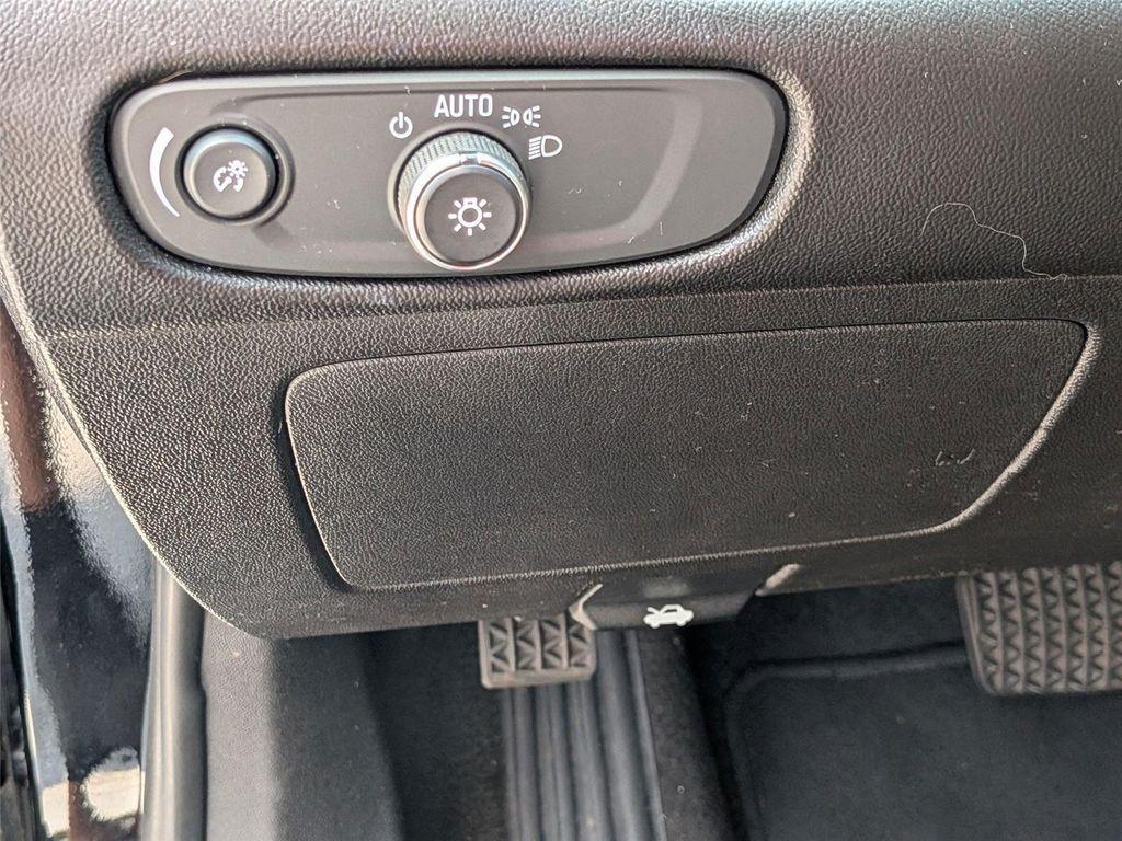 used 2020 Chevrolet Malibu car, priced at $10,498