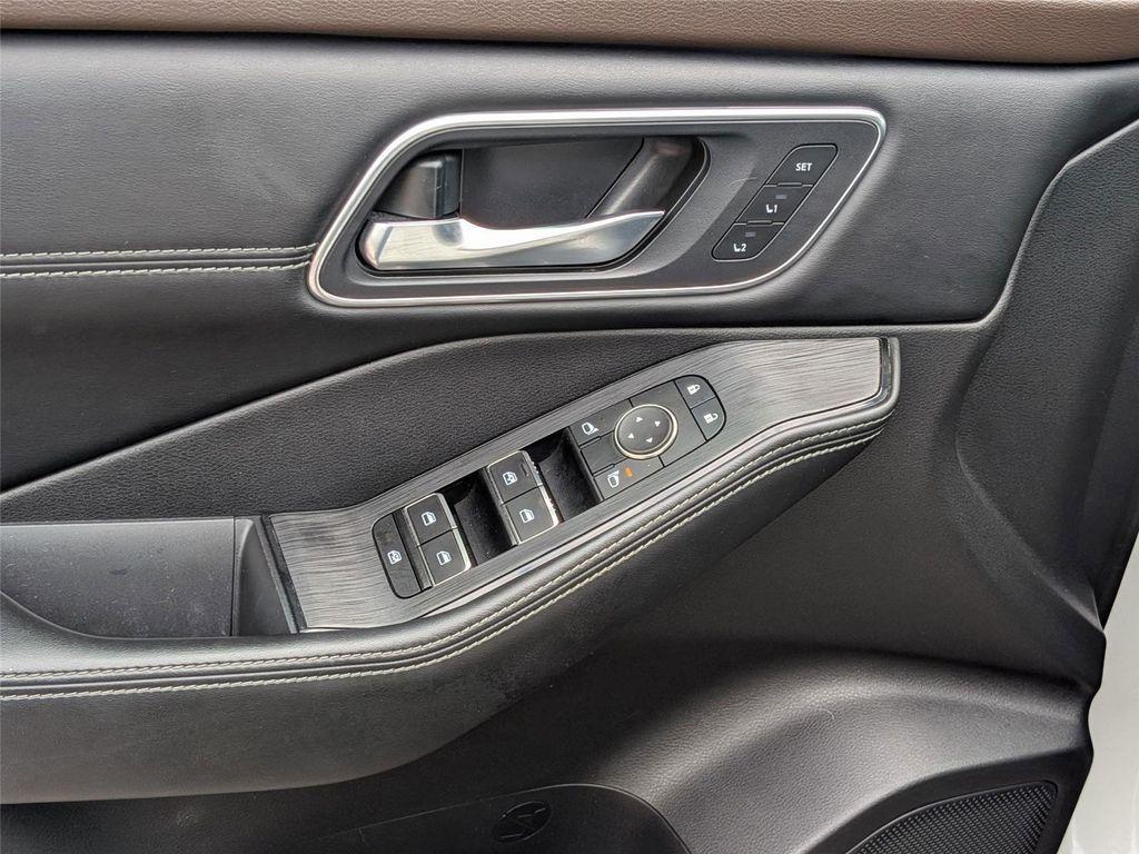 used 2023 Nissan Rogue car, priced at $26,498
