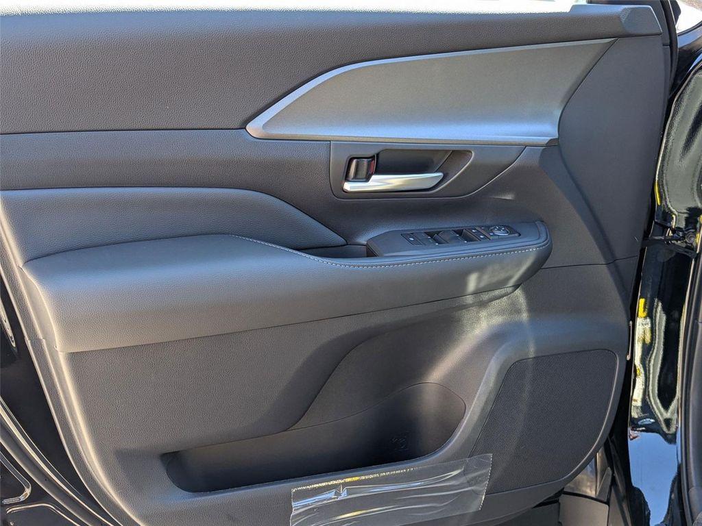 new 2026 Toyota Grand Highlander car, priced at $54,686