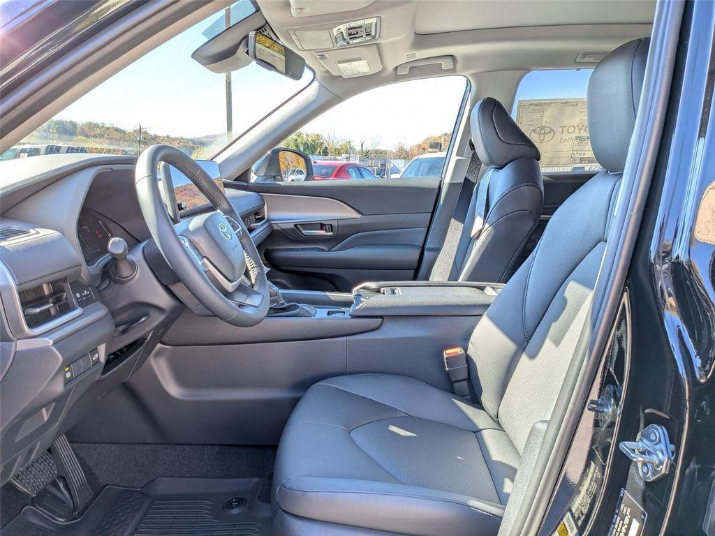 new 2026 Toyota Grand Highlander car, priced at $54,686