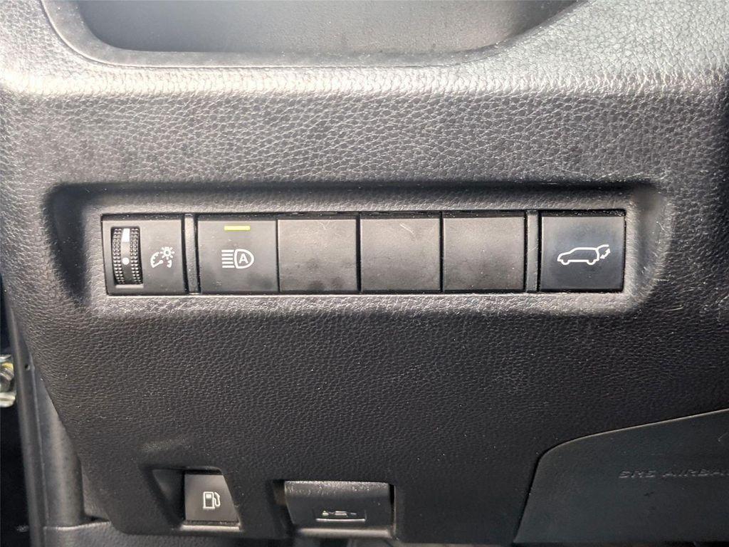 used 2022 Toyota RAV4 Hybrid car, priced at $23,798