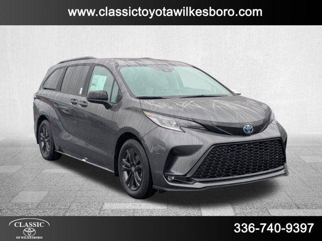 new 2025 Toyota Sienna car, priced at $52,827