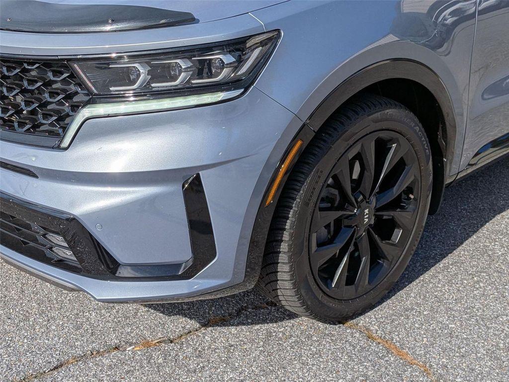 used 2021 Kia Sorento car, priced at $22,498