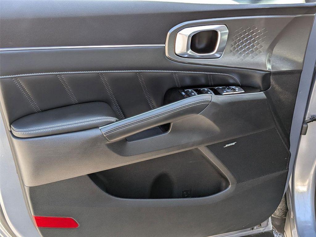 used 2021 Kia Sorento car, priced at $22,498