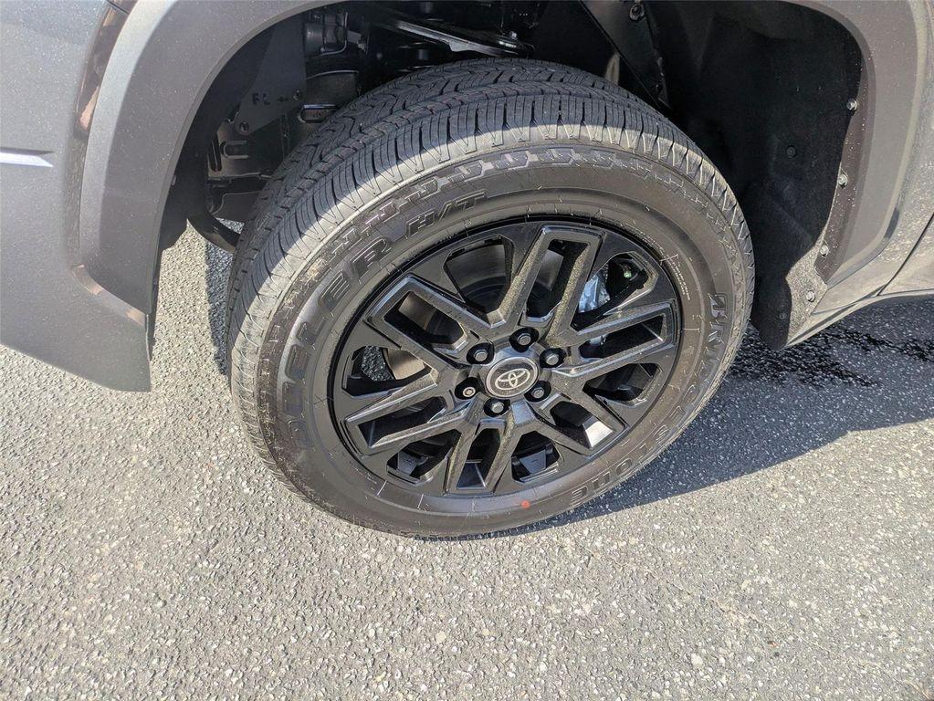 new 2025 Toyota Tundra Hybrid car, priced at $63,113