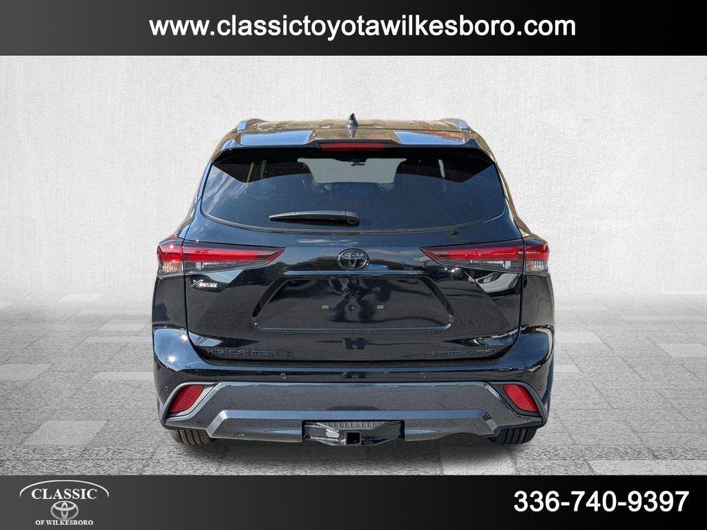 new 2026 Toyota Highlander car, priced at $55,306