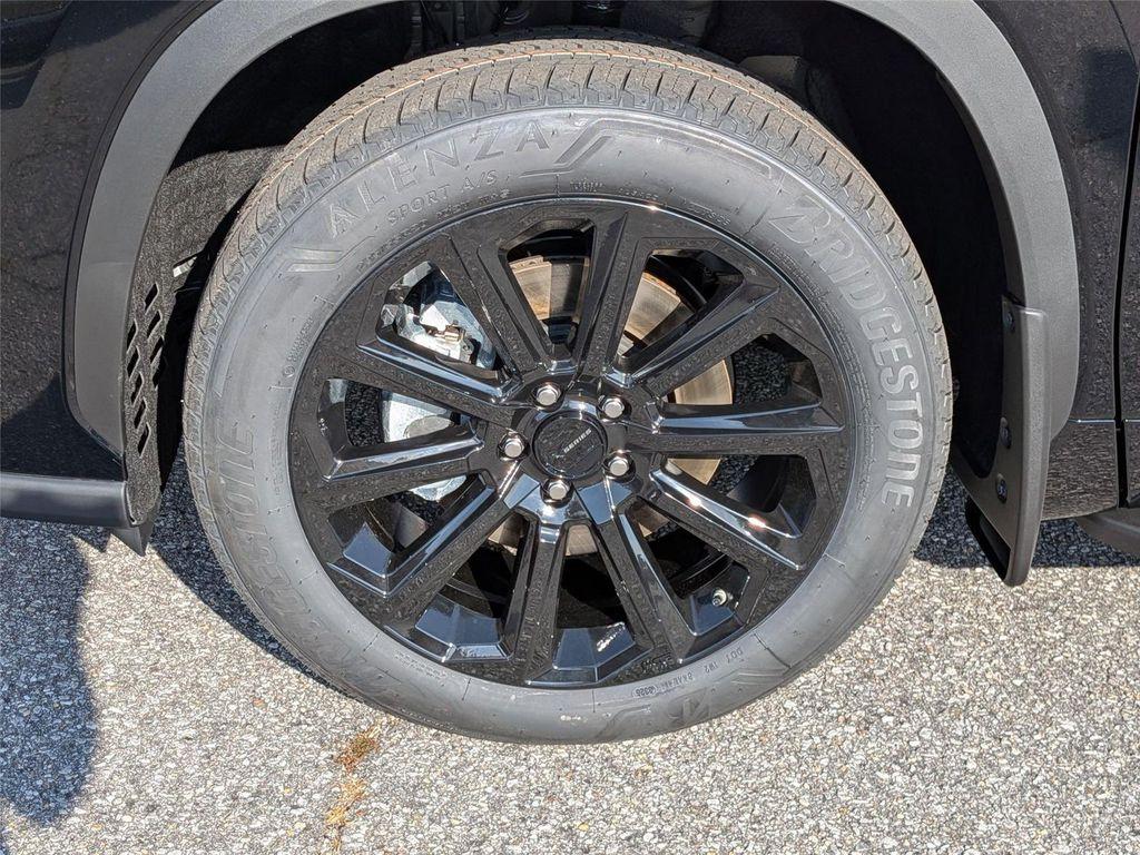 new 2026 Toyota Highlander car, priced at $55,306