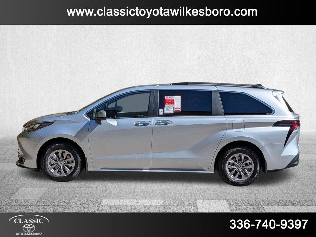 new 2025 Toyota Sienna car, priced at $48,709