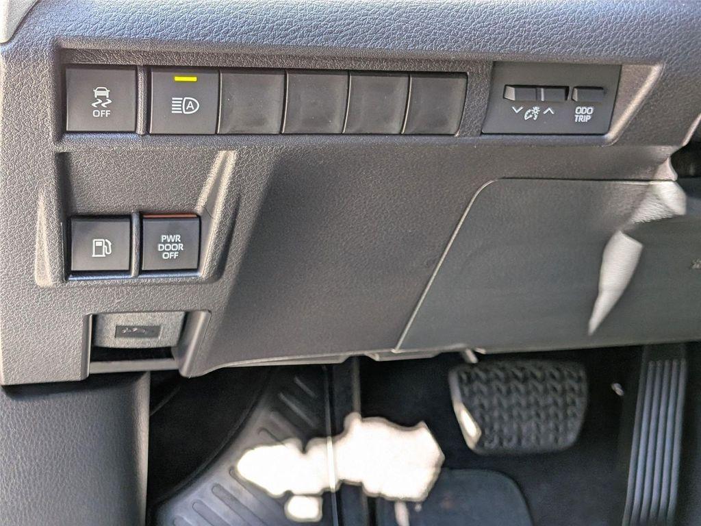 new 2025 Toyota Sienna car, priced at $48,709