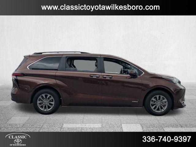 used 2021 Toyota Sienna car, priced at $33,998