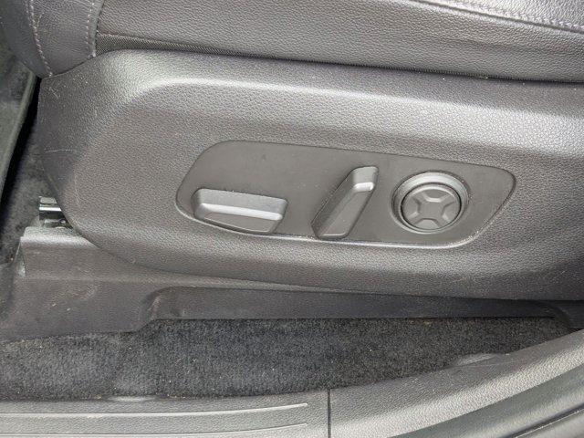 used 2022 Kia Carnival car, priced at $28,798