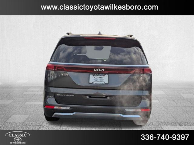 used 2022 Kia Carnival car, priced at $28,798