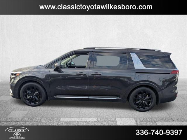 used 2022 Kia Carnival car, priced at $28,798