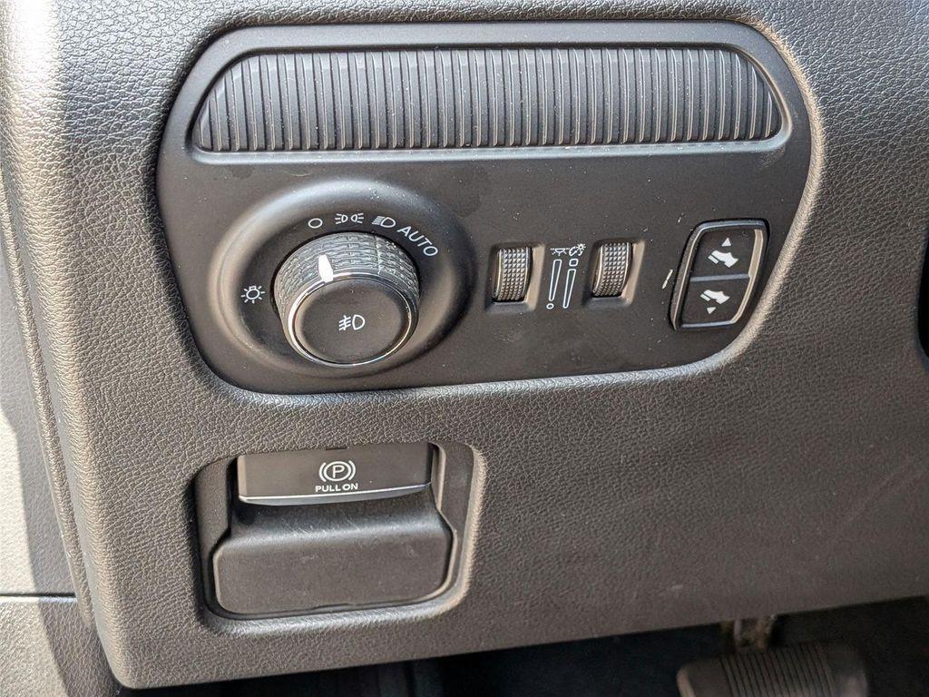 used 2023 Jeep Wagoneer L car, priced at $38,998