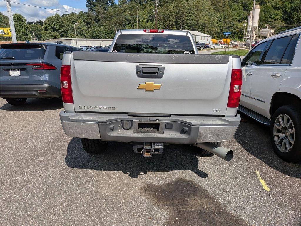 used 2014 Chevrolet Silverado 2500 car, priced at $25,998