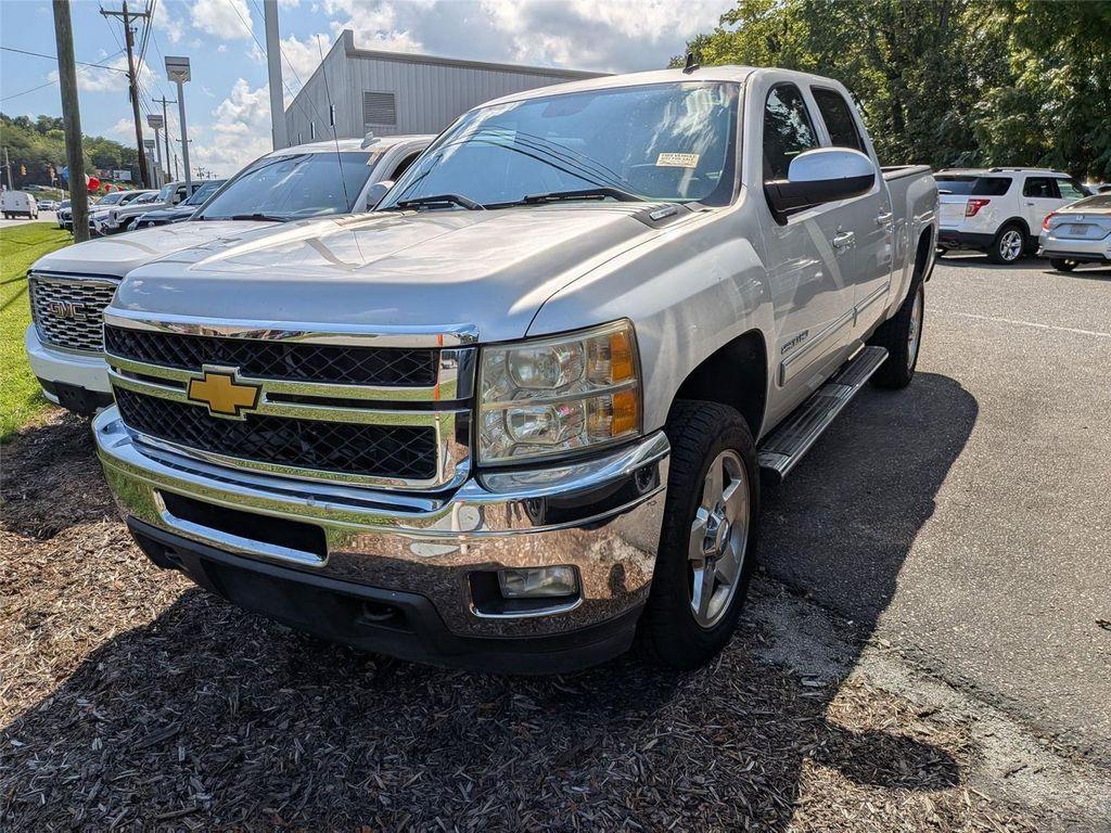 used 2014 Chevrolet Silverado 2500 car, priced at $25,998