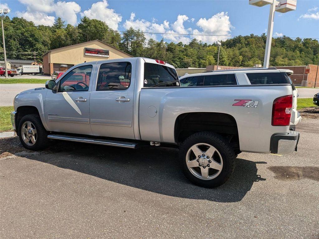 used 2014 Chevrolet Silverado 2500 car, priced at $25,998