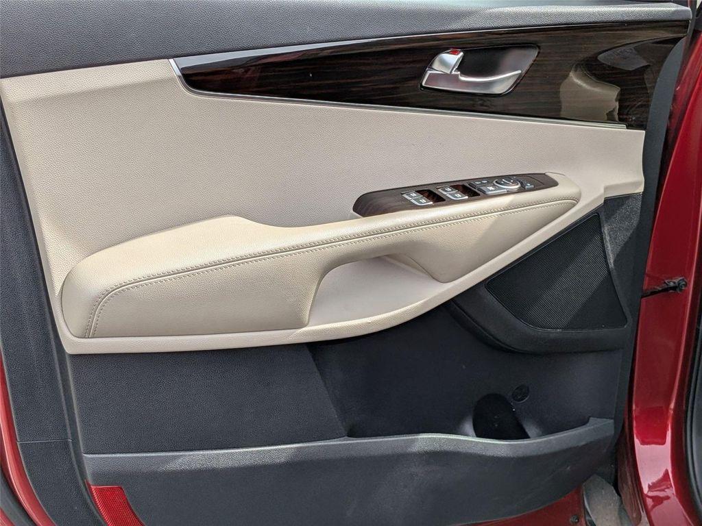 used 2020 Kia Sorento car, priced at $15,998