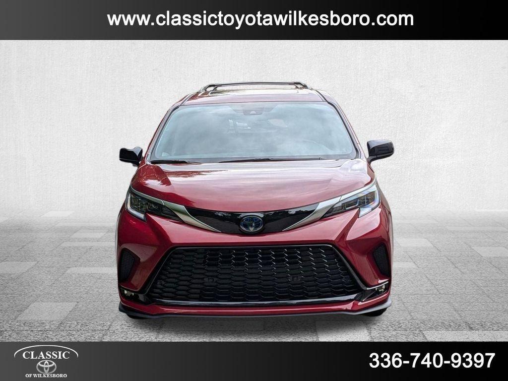 used 2022 Toyota Sienna car, priced at $38,998