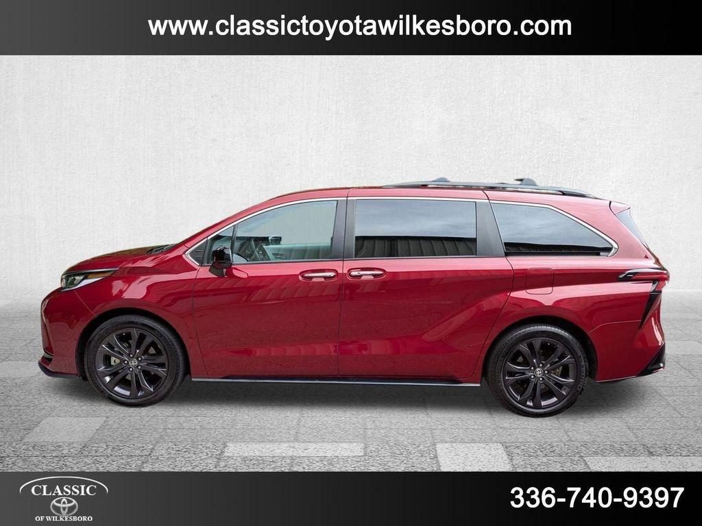 used 2022 Toyota Sienna car, priced at $38,998