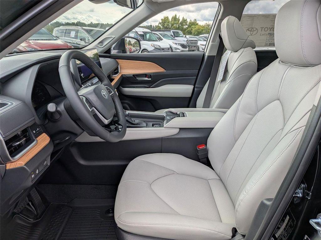 new 2026 Toyota Grand Highlander car, priced at $55,723