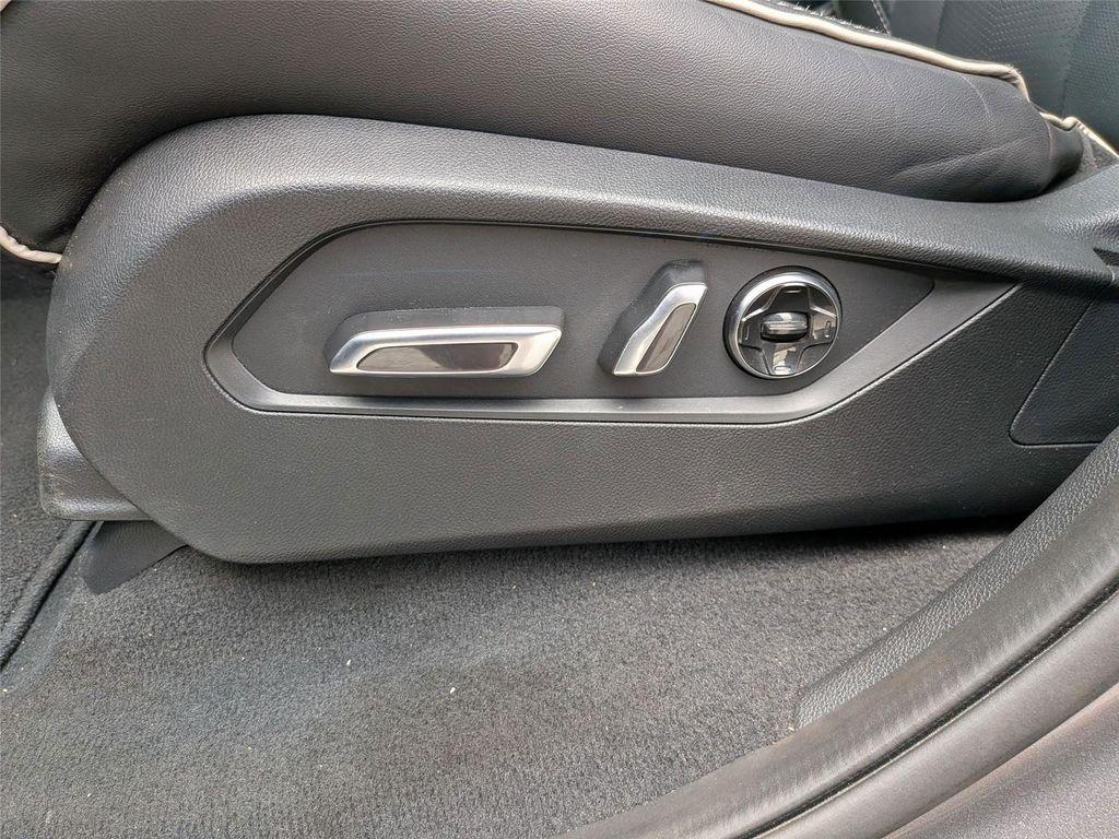 used 2022 Acura MDX car, priced at $30,998