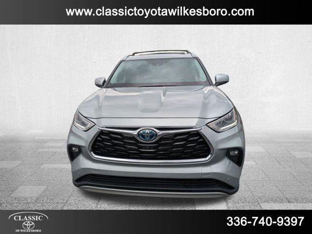 used 2021 Toyota Highlander Hybrid car, priced at $44,798