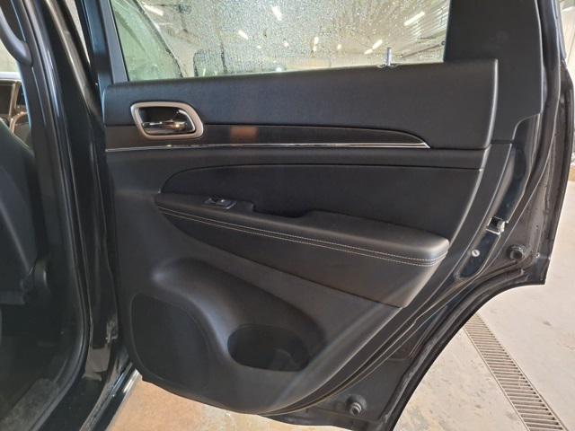 used 2017 Jeep Grand Cherokee car, priced at $15,655