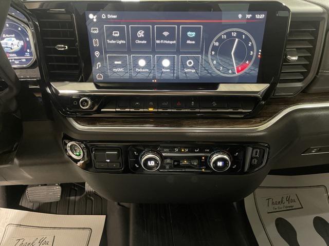 used 2023 GMC Sierra 1500 car, priced at $39,900