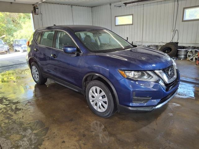 used 2019 Nissan Rogue car, priced at $14,139