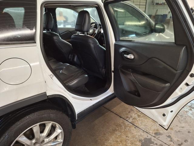 used 2015 Jeep Cherokee car, priced at $12,191