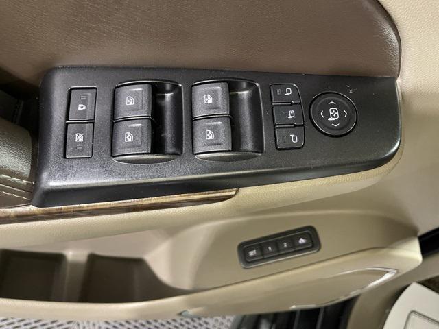 used 2016 Chevrolet Suburban car, priced at $19,641