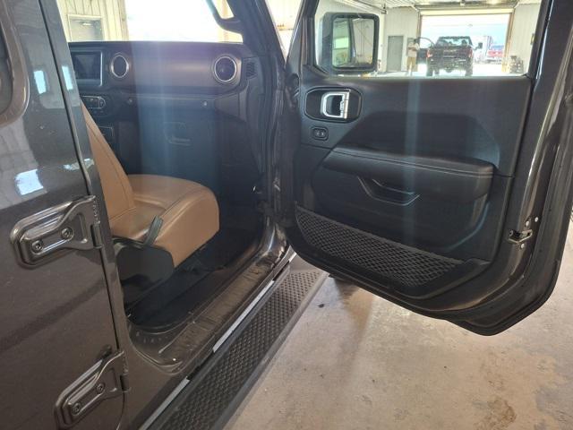 used 2021 Jeep Wrangler Unlimited car, priced at $33,550