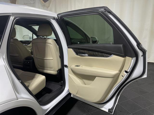 used 2019 Cadillac XT5 car, priced at $23,924