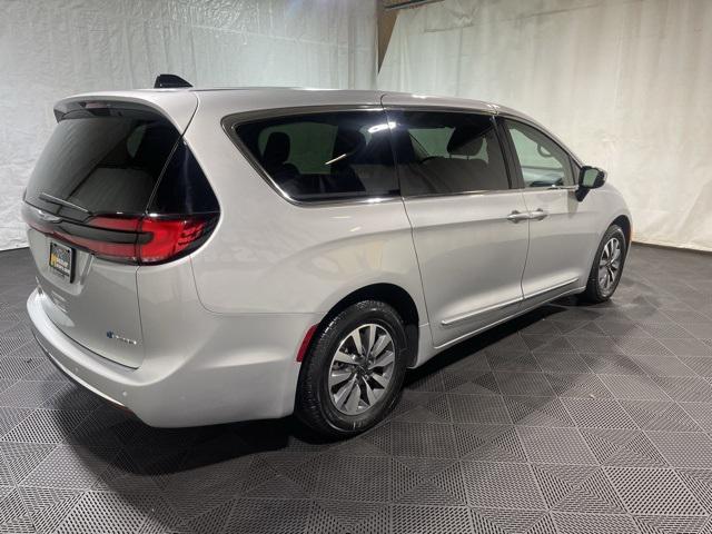 used 2023 Chrysler Pacifica Hybrid car, priced at $26,950