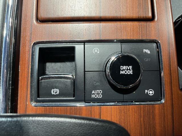 used 2021 Lincoln Navigator car, priced at $46,900
